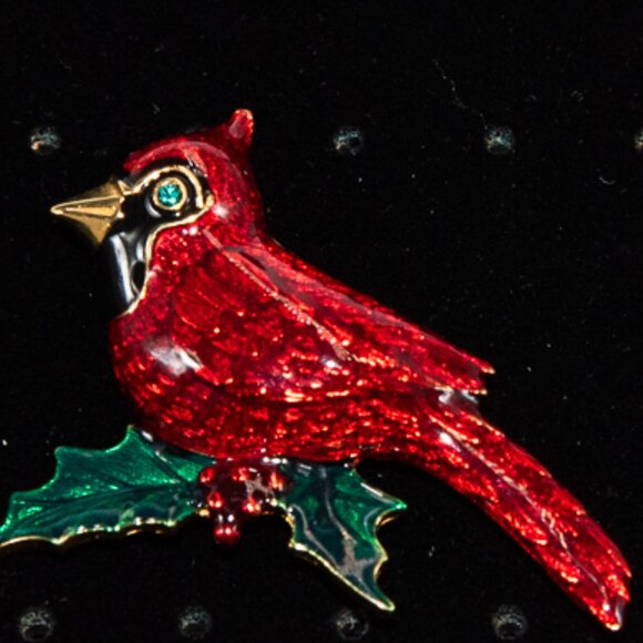 Red Cardinal Cloisonne Brooch by Joan Rivers - Picture 3 of 3